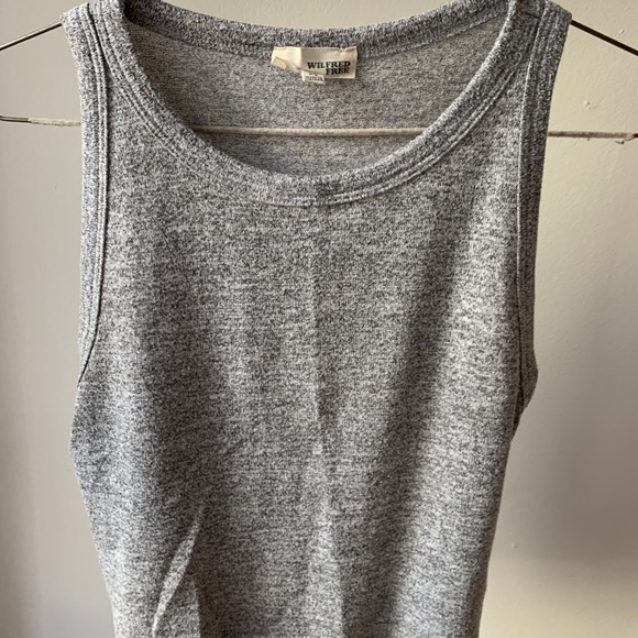 Aritzia Grey Crop Tank - Picture 2 of 3